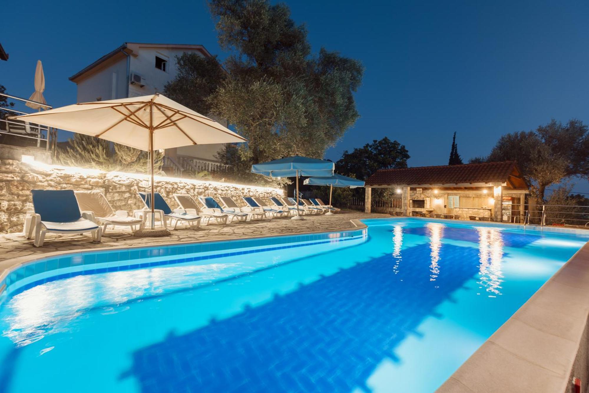 Villa Mia Apartments 비엘라 외부 사진