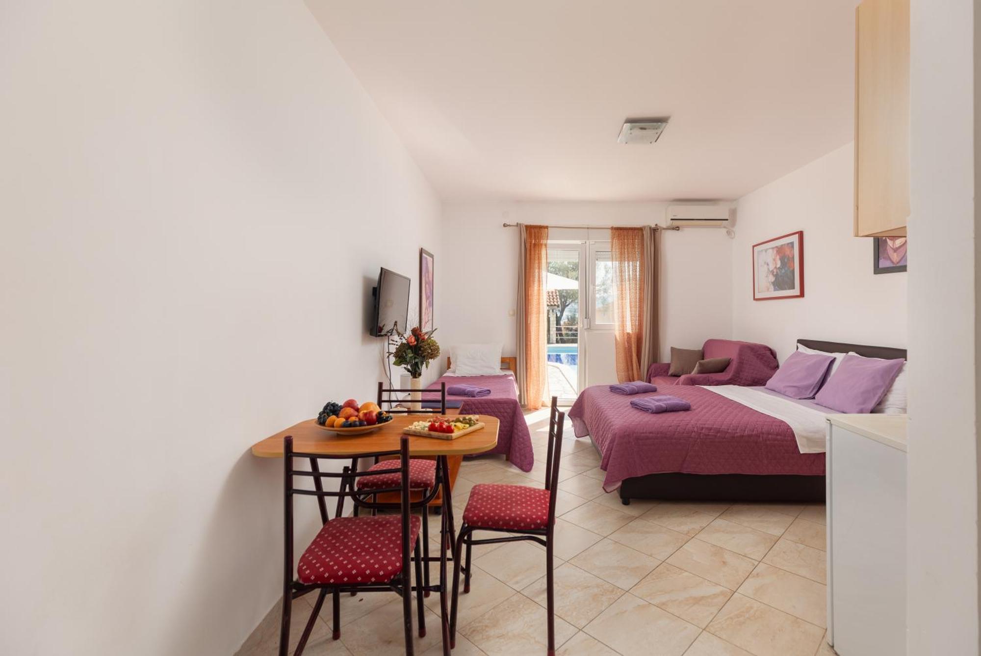 Villa Mia Apartments 비엘라 외부 사진