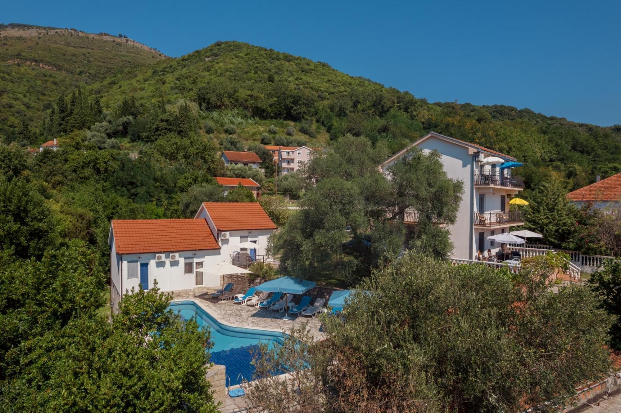Villa Mia Apartments 비엘라 외부 사진